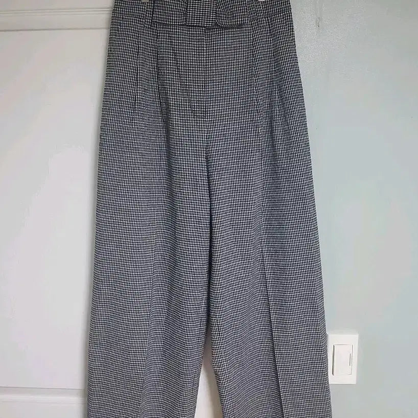 [BUNJANG] Lucky Chouette 2020 Check Slacks / 럭키슈에뜨(2020) 체크 슬랙스 팔아요