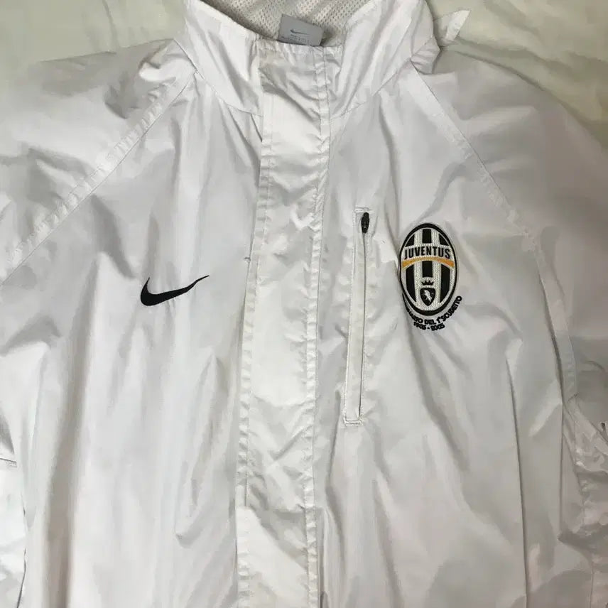 [BUNJANG] Juventus FC Cristiano Ronaldo Nike Windbreaker Jacket / 유벤투스팀(호날두) 나이키 바람막이