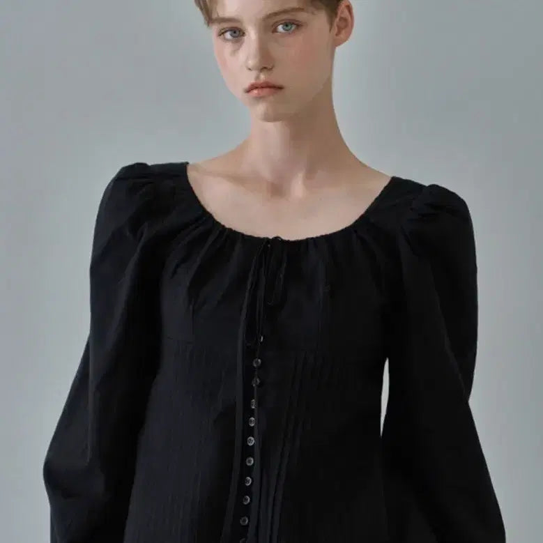 [BUNJANG] Without Summer Montana Blouse / 위드아웃썸머 몬타나 블라우스