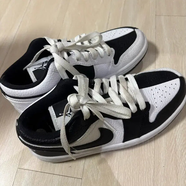 [BUNJANG] Nike Air Jordan 1 Low Black White / 나이키 에어조던 1 로우 블랙 화이트