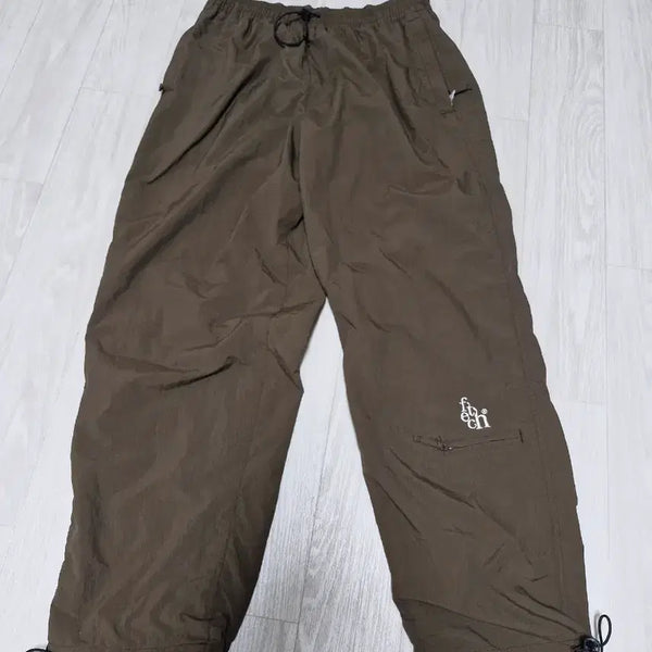 [BUNJANG] Fetch Nylon Pants Brown M / fetch 나일론팬츠 M