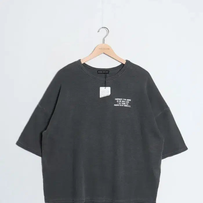 [BUNJANG] Unique Japanese Short-Sleeve T-Shirt / 유니크 일본 반팔 티셔츠