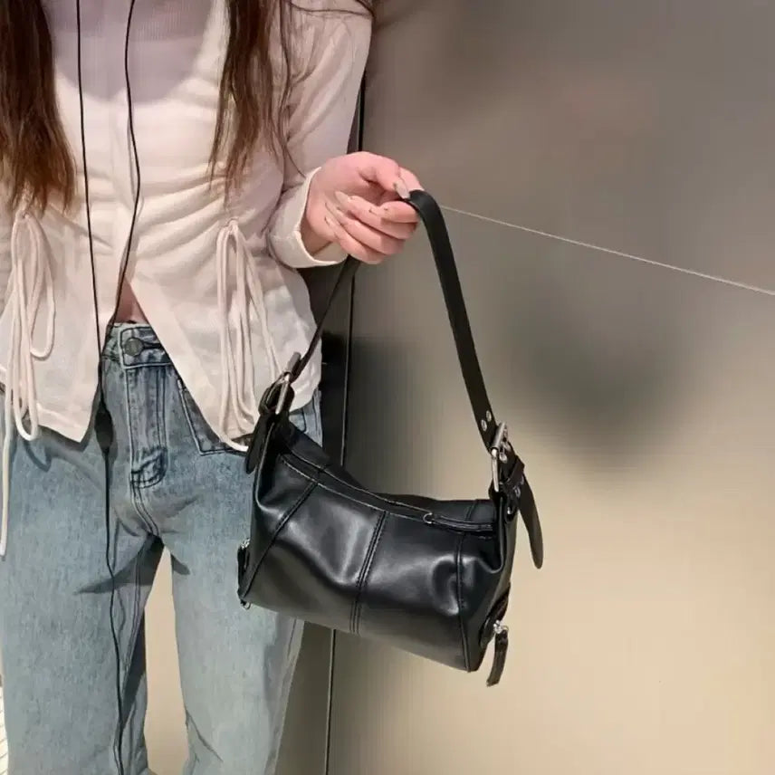 [BUNJANG] Black Leather Shoulder Bag / 블랙 레더 숄더백