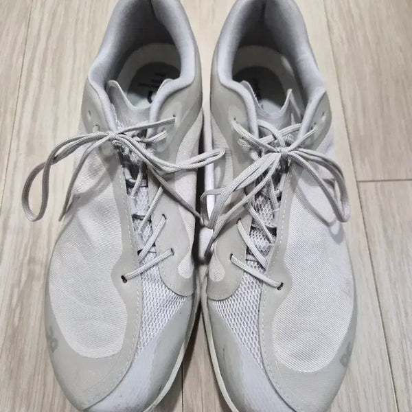[BUNJANG] On Running Cloudventure Peak Ice Moon Running Shoes 260 / 온 러닝 파프 클라우드벤쳐 피크 아이스 문 260