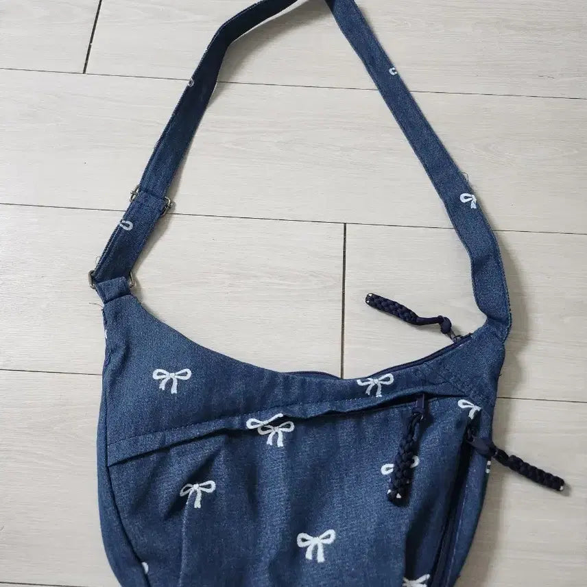 [BUNJANG] Denim Crossbody Bag / 데님 크로스백(새상품)