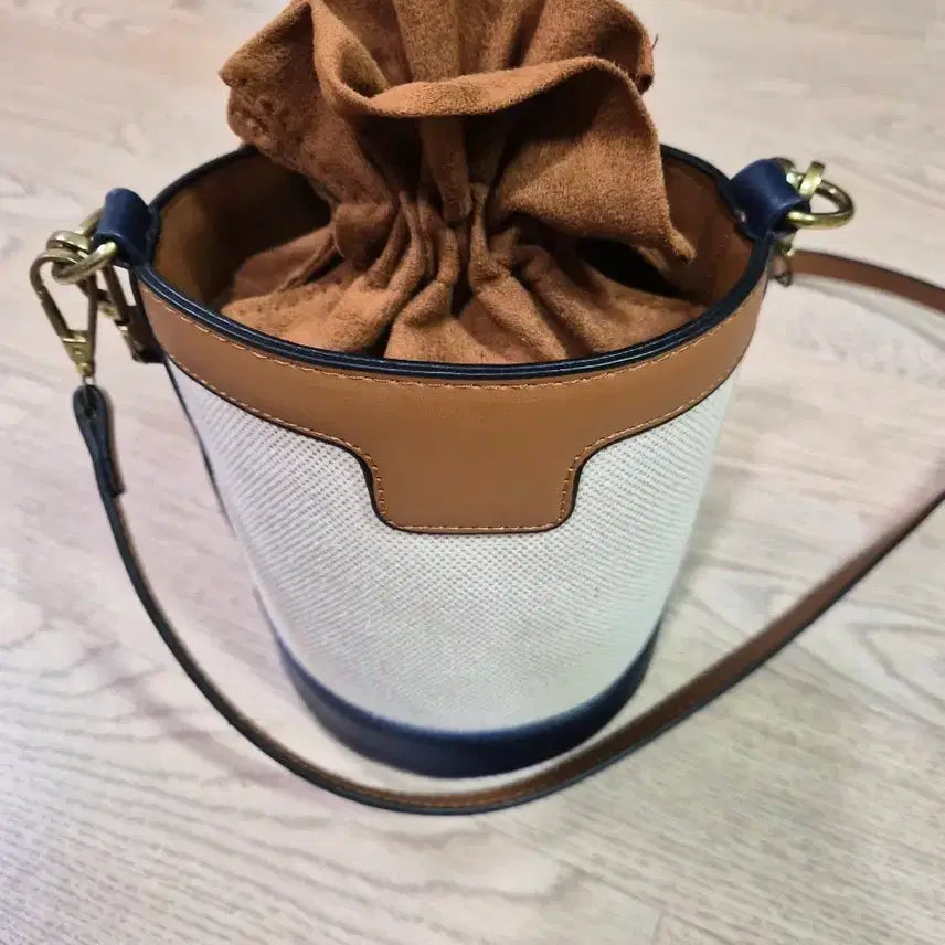 [BUNJANG] Canvas Bucket Bag with Brown Leather Accents / 복조리백 캔버스 브라운 가죽 배색
