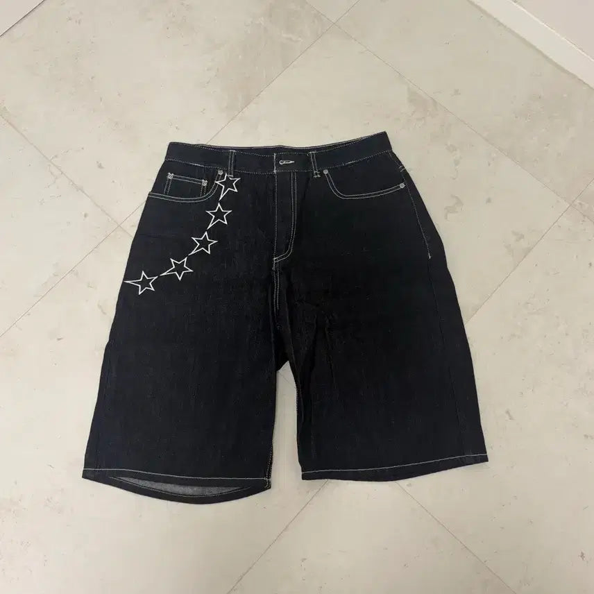 [BUNJANG] WE CANDERS Bermuda Pants (Large) / 위캔더스 버뮤다