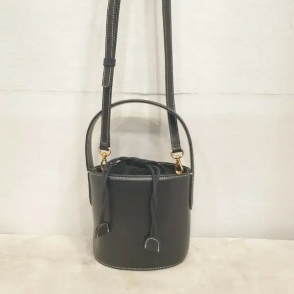 [BUNJANG] Black Bucket Bag Tote Crossbody Bag / 러브참 블랙 버킷백 토트백 크로스백