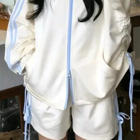[BUNJANG] NDY Ribbon Track Top + Shorts Set (Sky Blue) / 엔디와이 리본 트랙 탑+쇼츠 세트(스카이블루)