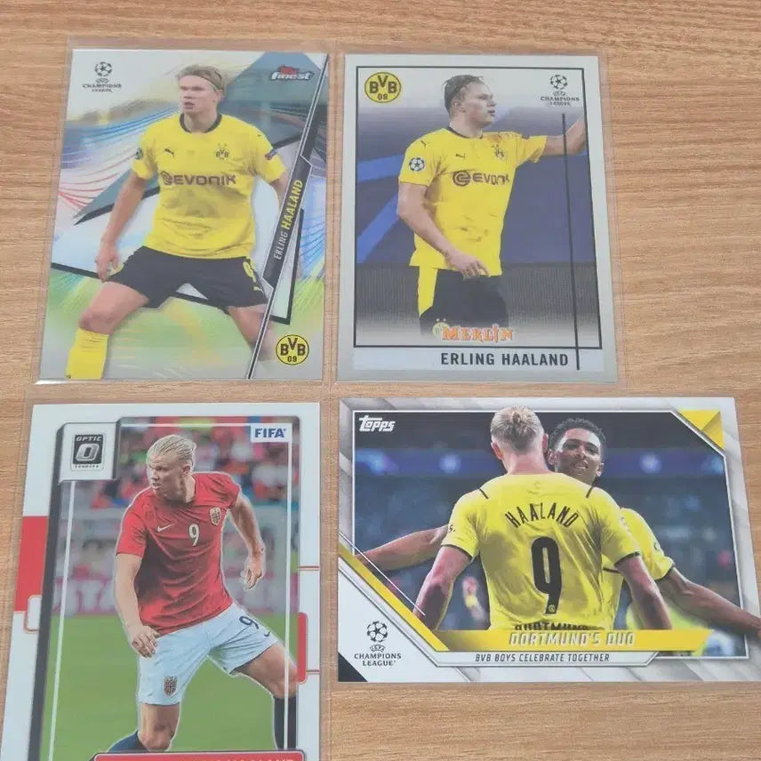 [BUNJANG] Erling Haaland Football Card Base Set (4 Types) / 엘링 홀란드 축구 카드 베이스 4종 세트