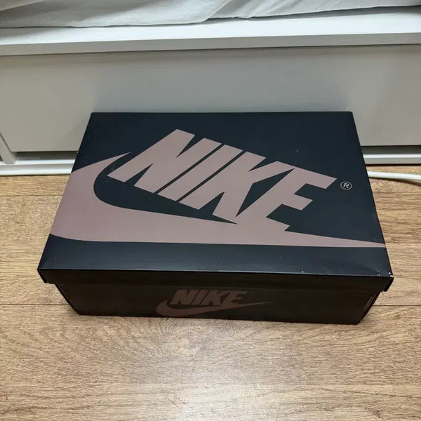 [BUNJANG] Nike Air Jordan 1 Low OG Mocha Sneakers (290) / 나이키 에어 조던 1 로우 OG 모카 290