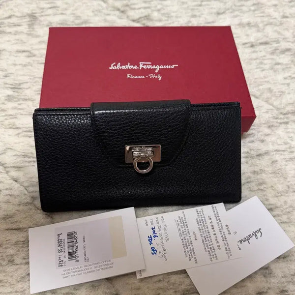 [BUNJANG] Salvatore Ferragamo Gancini Long Wallet Black / 페라가모 간치니 장지갑