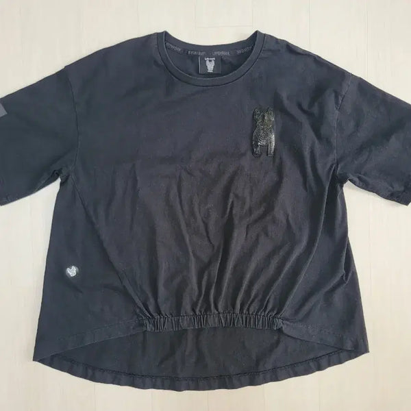 [BUNJANG] Lifework Women's Radog Logo Short Sleeve T-Shirt / (FREE)라이프워크 여성 라독로고 반팔티셔츠 판매합니다