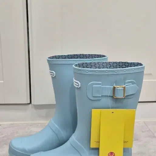 [BUNJANG] Paperplanes Light Blue Rain Boots Size S (235-240) / 페이퍼플래인 레인부츠