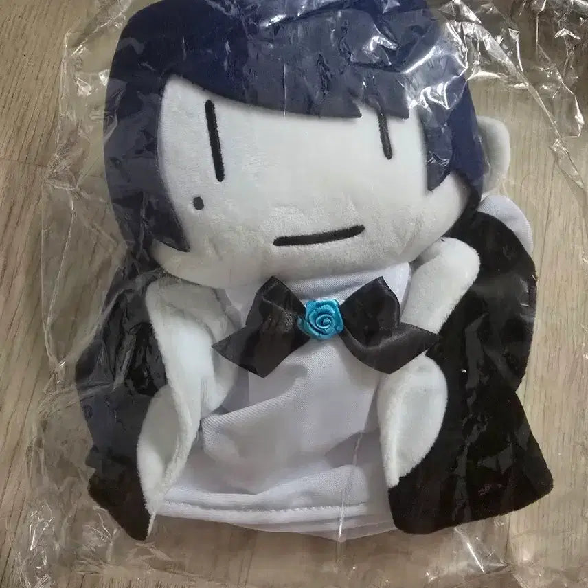 [BUNJANG] Ado Puppet Doll (Sealed) / Ado 퍼펫 인형 미개봉 새상품