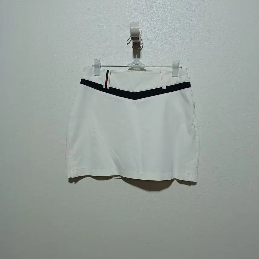 [BUNJANG] WAWIDE ANGLE Summer Span Golf Skirt Size 64 / 와이드앵글 여름 스판 골프치마 64 (26A1460)