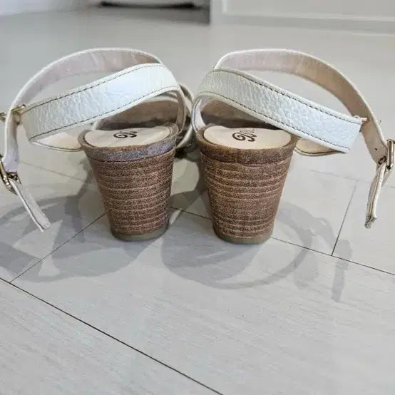 [BUNJANG] Tandi Women's Sandals / 샌달(탠디)