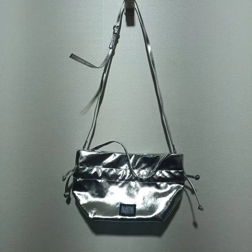 [BUNJANG] Marithe Francois Girbaud Women's Crossbody Bag / 마리떼 프랑소와 저버 여성 크로스백 (26E149)