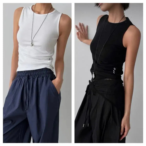 [BUNJANG] Side Lettering Sleeveless T-shirt - Black / 교신안함)사이드 레터링 나시 티셔츠-블랙만 가능