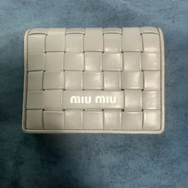 [BUNJANG] Miu Miu Bifold Wallet / 미우미우 반지갑