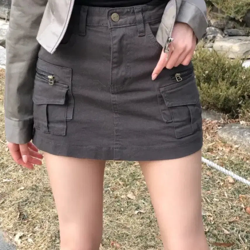 [BUNJANG] Charcoal Cargo Mini Skirt / 카고 미니 스커트