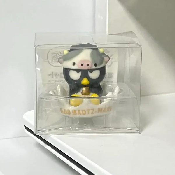 [BUNJANG] Sanrio Badtz-Maru Zodiac Series - Year of the Ox Ceramic Figure / 산리오 배드바츠마루 복을 부르는 십이간지 소띠 도자기 피규어