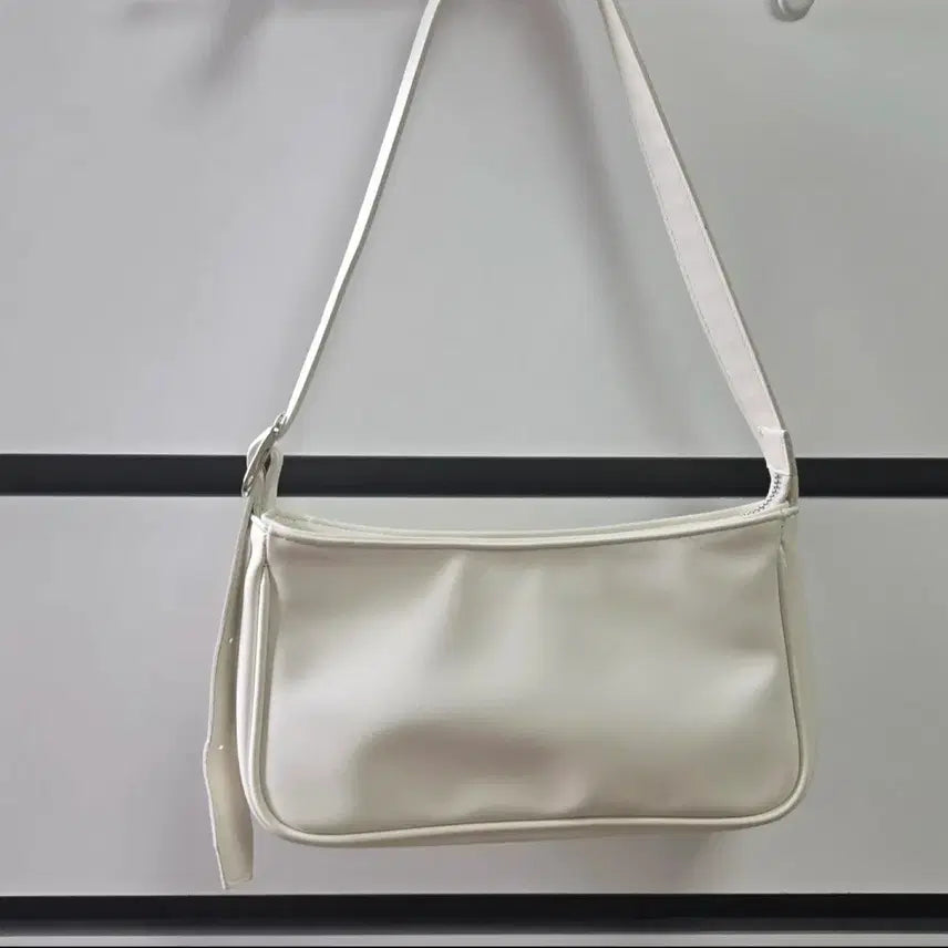 [BUNJANG] Ivory Shoulder Bag / 아이보리 숄더백