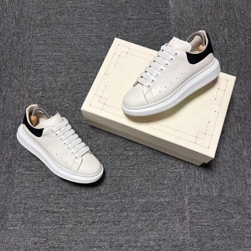 [BUNJANG] Alexander McQueen Oversized Sneaker Black Sole / [39/풀박스]알렉산더맥퀸 오버솔 블랙탭