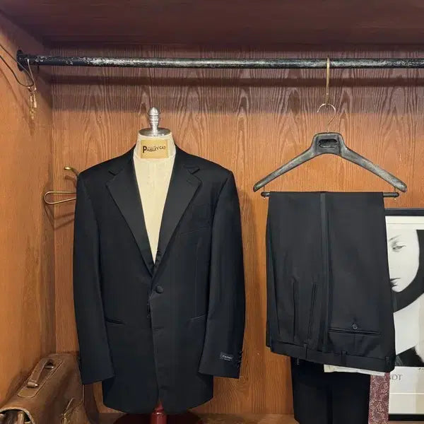 [BUNJANG] Canali Tuxedo Suit Wool 105 / 카날리 턱시도 수트 105