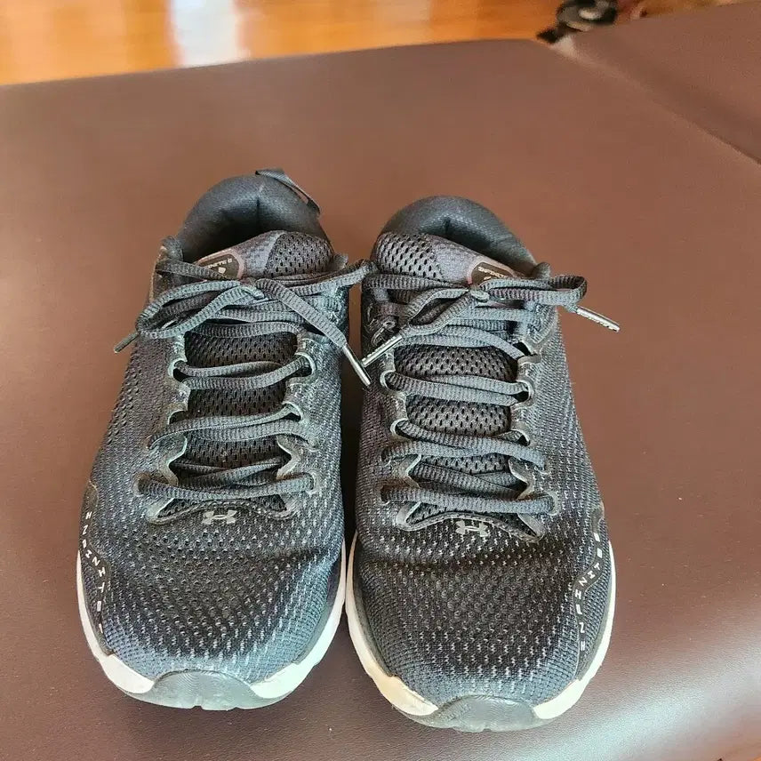 [BUNJANG] Under Armour Running Shoes / 언더아머 러닝화
