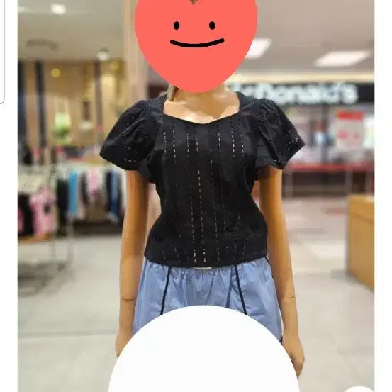 [BUNJANG] Egoist Square Neck Puff Sleeve Blouse with Punching Detail / 에고이스트 펀칭 스퀘어넥 퍼프 소매블라우스 듀엘 시슬리 오즈세컨 지컷 씨