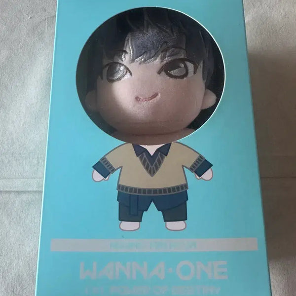 [BUNJANG] Wanna One Hwang Minhyun Doll / 워너원 황민현 인형