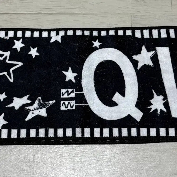[BUNJANG] QWER Rock Crab Kit Slogan / QWER 바위게 키트 슬로건