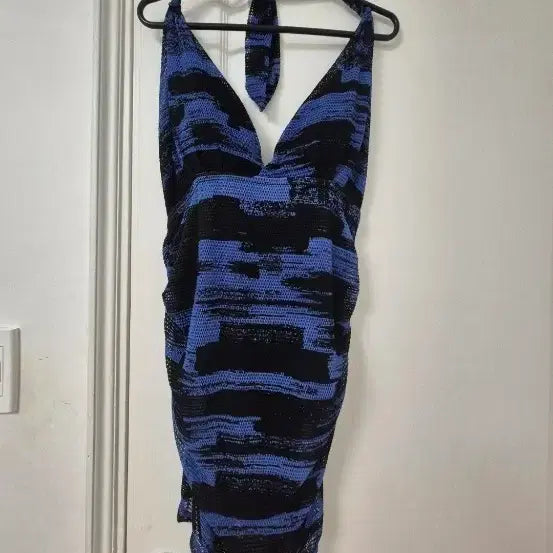 [BUNJANG] Crochet Knit Halterneck Swimsuit - Blue/Black / 크로셰 니트 홀터넥 수영복 블루 블랙