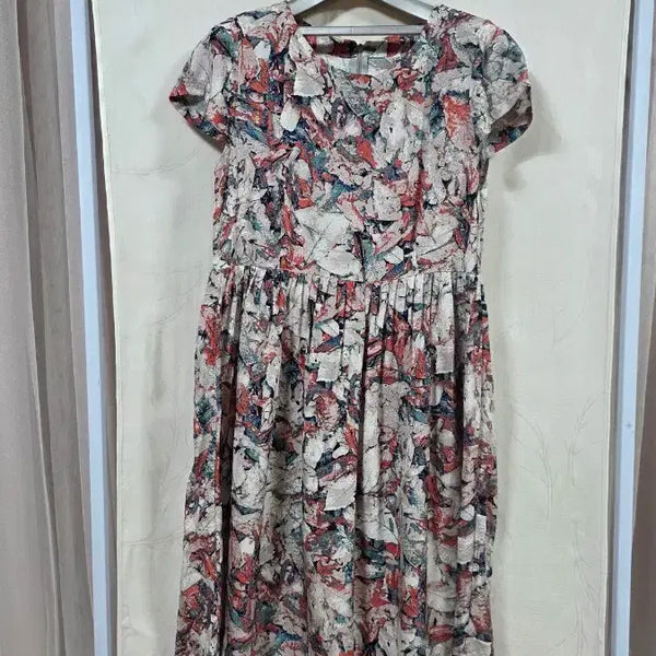 [BUNJANG] Floral Print Rayon Long Dress (Size 55) / 화사한플라워인견롱원피스(55)