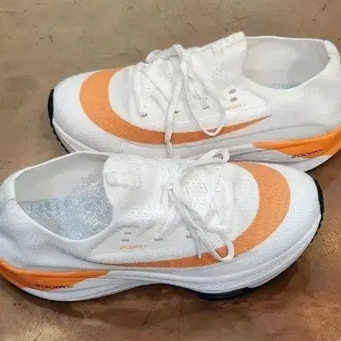 [BUNJANG] Nike ZoomX Invincible Run Flyknit 3 White Orange Running Shoes / 나이키 줌X 인빈서블 런 플라이니트 3 화이트 오렌지