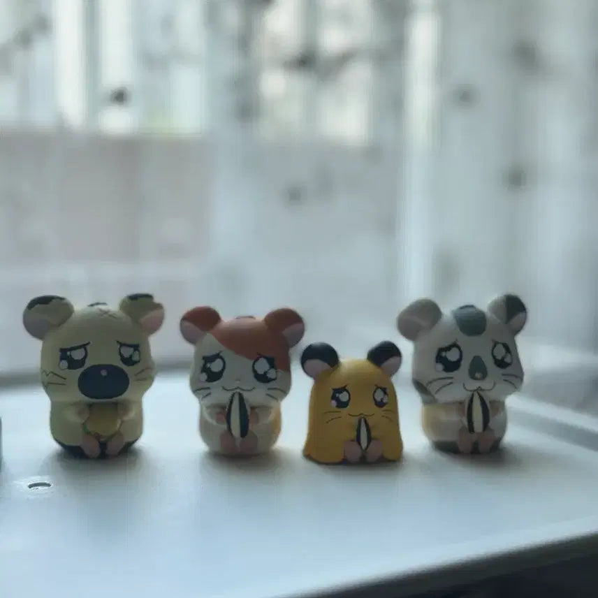 [BUNJANG] Hamtaro Friends Figure Set (4 Figures) / 햄토리 피규어 세트 팝니다