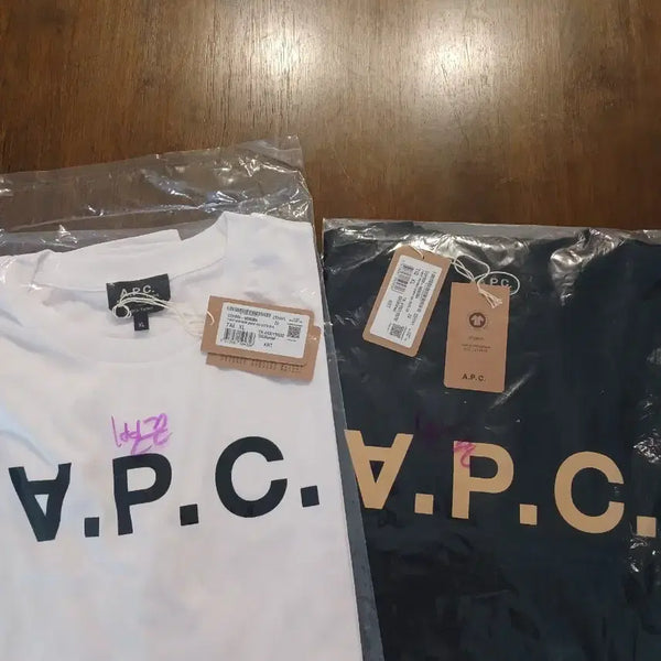 [BUNJANG] A.P.C. Short Sleeve T-Shirt Black/White Size 105 / A.P.C. 반팔 티셔츠 블랙/화이트 105