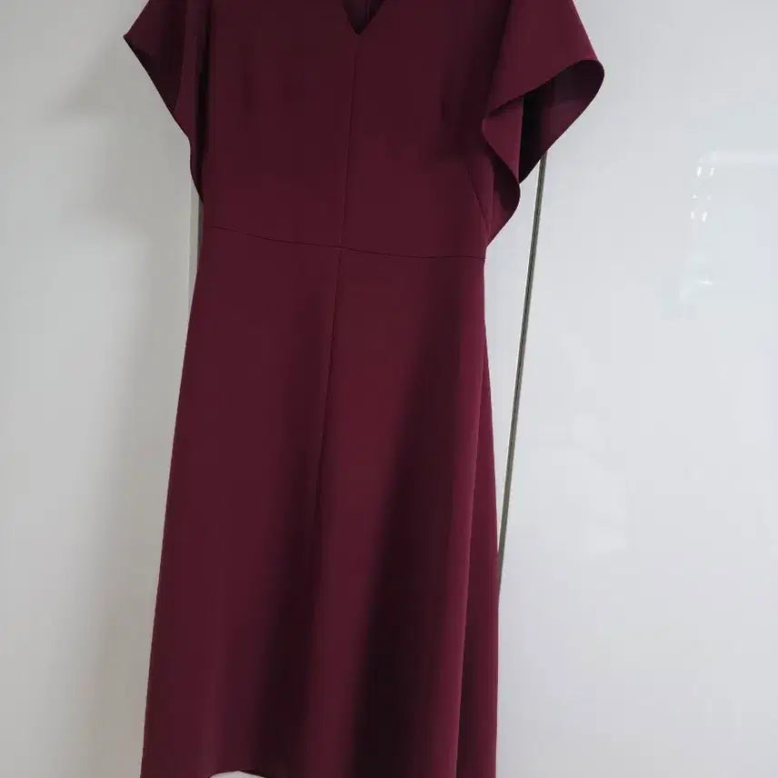 [BUNJANG] MOJO.S.FINE V-Neck Dress (Size 55) / 모조에스핀  V넥 원피스 (55)