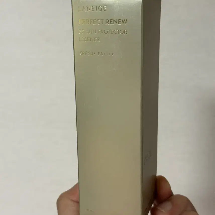 [BUNJANG] Laneige Perfect Renew 5D Sun Protector Essence SPF50+ PA++++ 50ml / 새상품)라네즈 퍼펙트 리뉴 5D 선 프로텍터 에센스 50ml 선크림