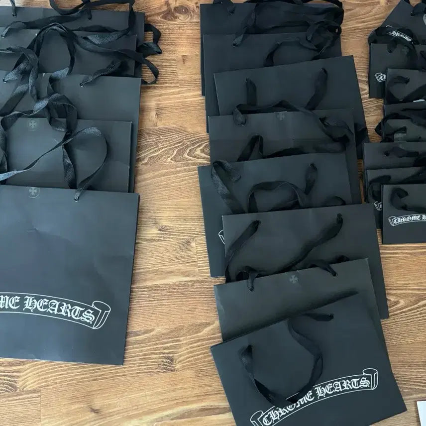 [BUNJANG] Chrome Hearts Shopping Bags (Set of 3 Sizes) / 크롬하츠 쇼핑백