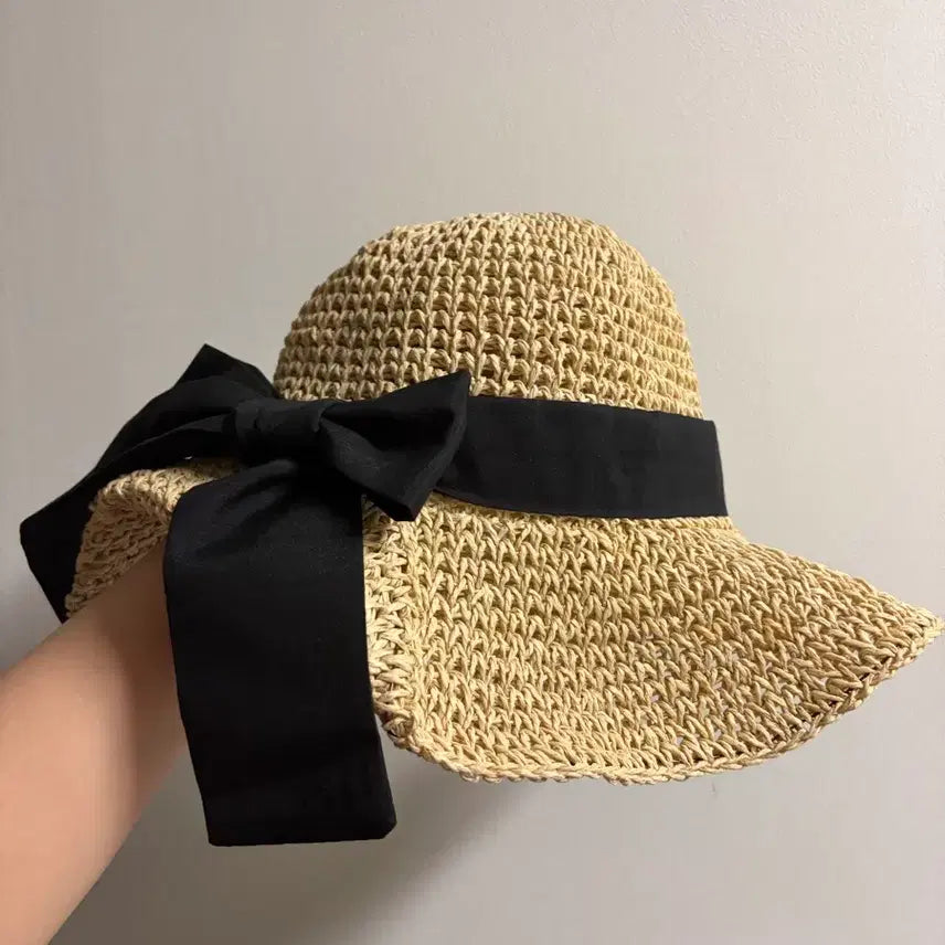 [BUNJANG] Raffia Bucket Hat with Black Ribbon / 라피아햇 블랙 리본 벙거지 모자 새상품