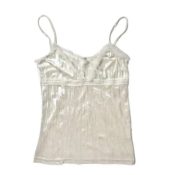 [BUNJANG] Mean Girls Velvet Fur Sleeveless Top / 퀸카로 살아남는법 무드 나시 슬리브리스 로걀탑 히메갸루 엔젤코어