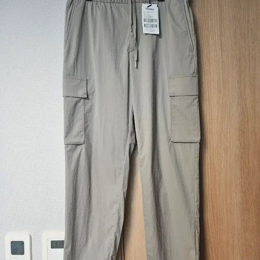 [BUNJANG] Theory Kelso Cargo Pants Beige Size M / 띠어리(Theory) 켈소 카고바지