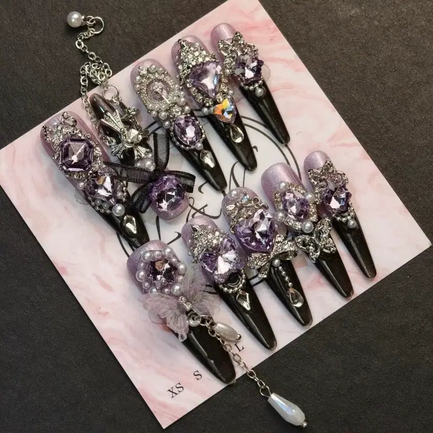 [BUNJANG] Handmade Gothic Lolita Nails (Jirai Kei) / 디자이너 고스로리 양산형지뢰계 수제네일팁 멘헤라얀데레 양지뢰