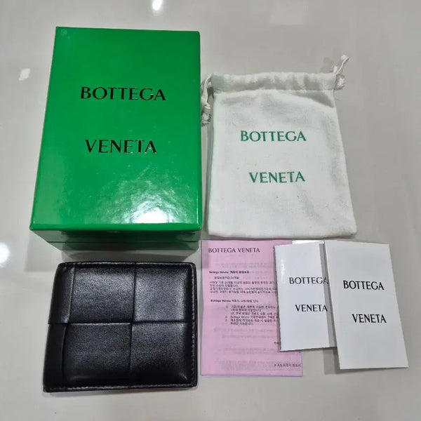 [BUNJANG] Bottega Veneta Cassette Bi-fold Wallet / 보테가베네타 카세트 반지갑