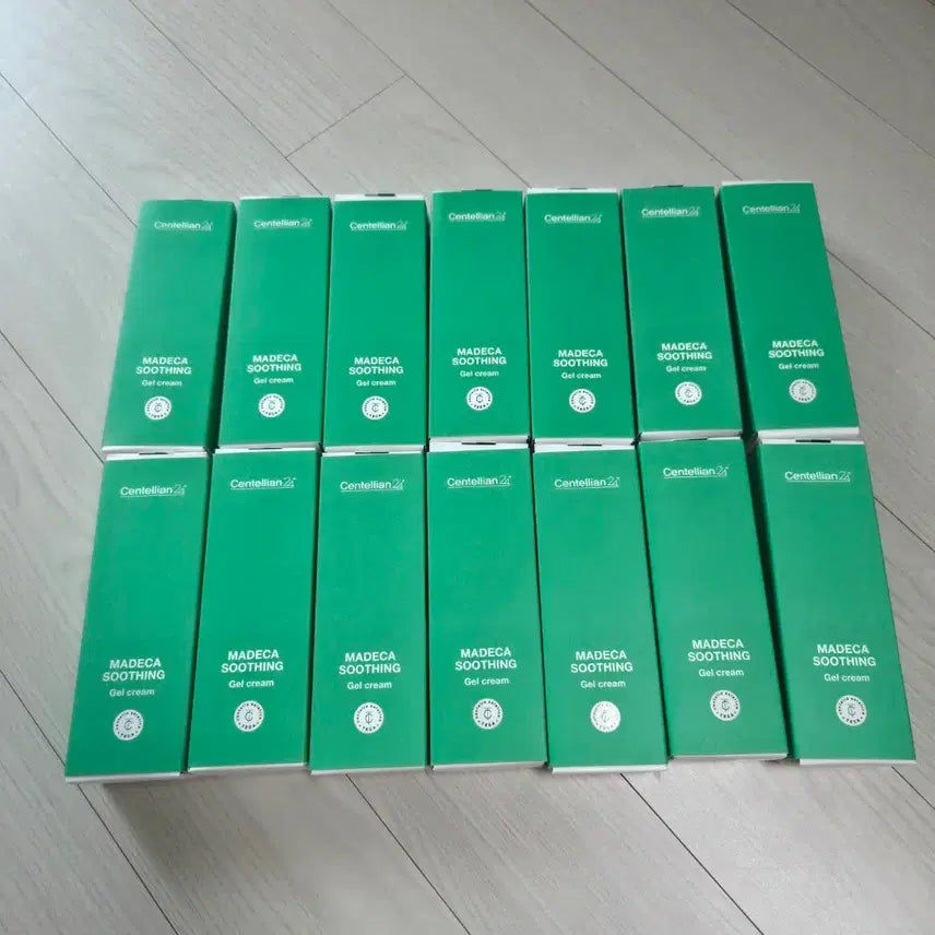 [BUNJANG] Dongkook Pharmaceutical Centellian24 Madeca Soothing Gel Cream 50ml (14-piece Set) / 동국제약 수딩젤크림 50ml 새제품 (14개)