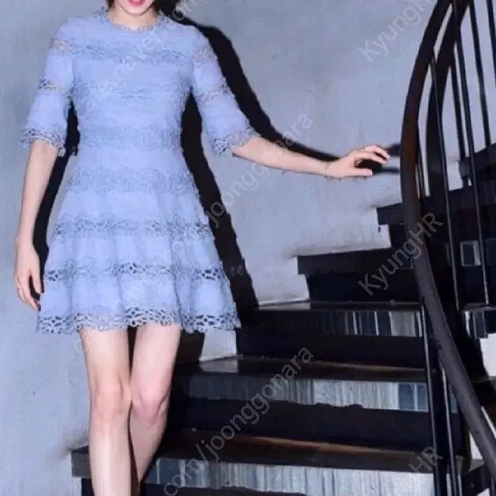 [BUNJANG] DEWL Lee Sung-kyung Short-Sleeve Lace Dress Sky Blue Size 66 (Fits 55) / 듀엘 이성경 원피스 하늘색 레이스원피스