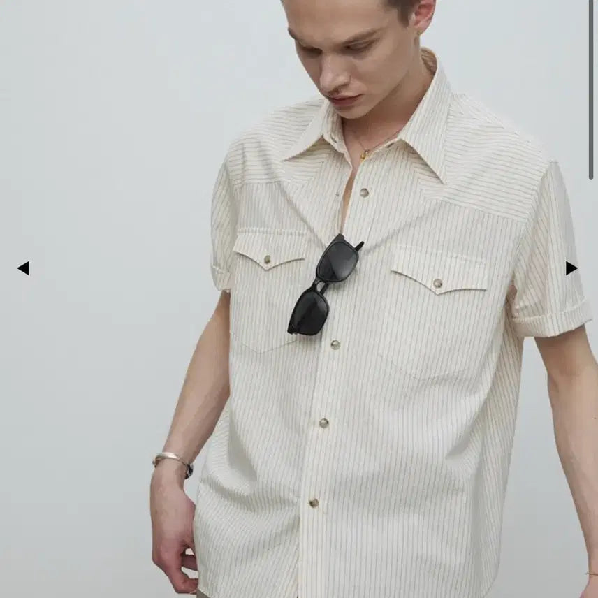 [BUNJANG] Tonywack Low-Cut Ivory Stripe Short-Sleeve Shirt XL / 토니웩 로우컷 아이보리 스트라이프 반팔 셔츠 XL