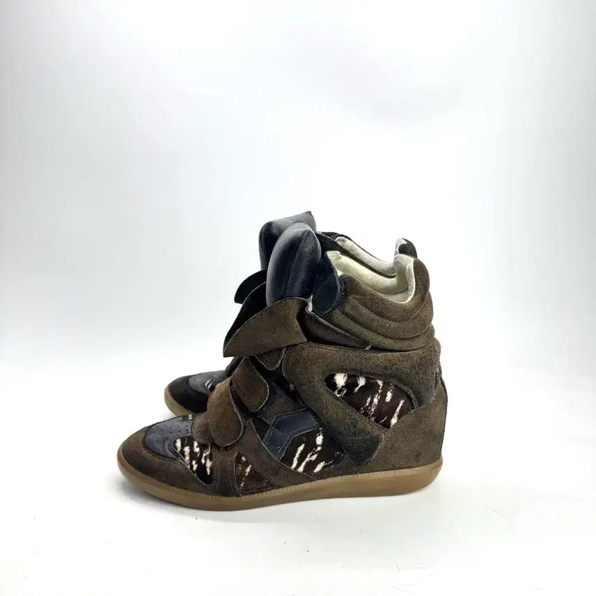 [BUNJANG] Isabel Marant Beckett Suede Wedge Sneakers (Size 39) / 260) 이자벨 마랑 베켓 송치 웨지 스니커즈 (39)